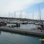 Marina Luxury - *